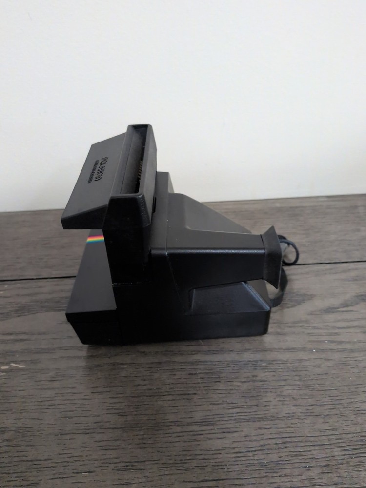 Polaroid One Step Flash 600 Instant Film Camera Built in Flash Strap - Tested