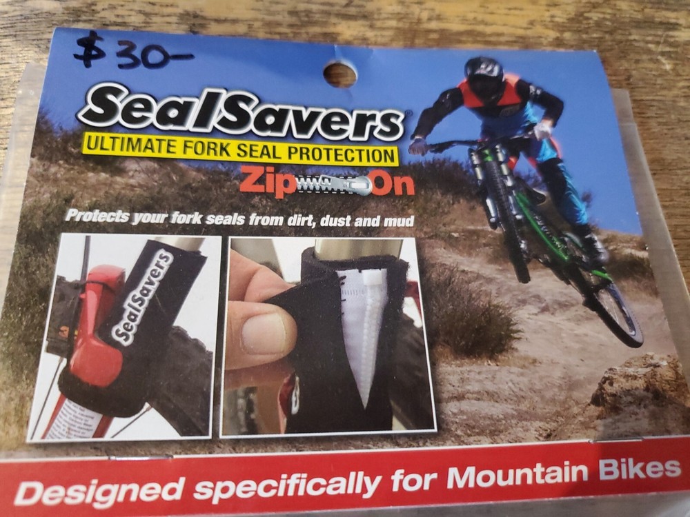 Seal Savers ultimate fork seal protection zip on fork boots