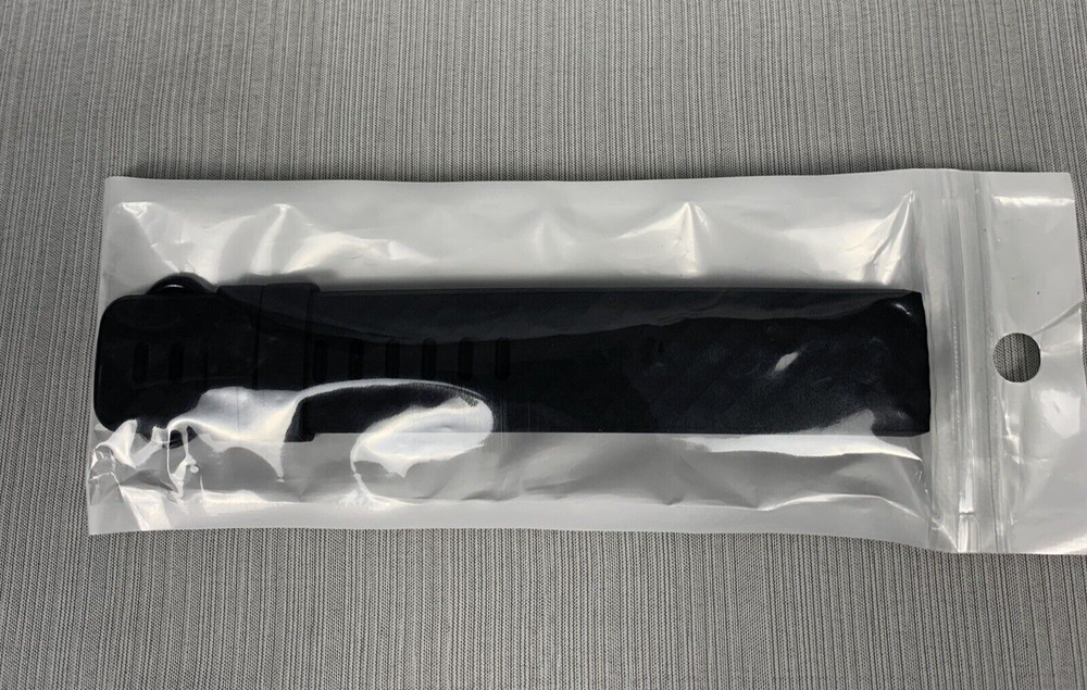 Fitbit replacement strap for 660-1590-01 A, Black Silicone,FB168ABBKL