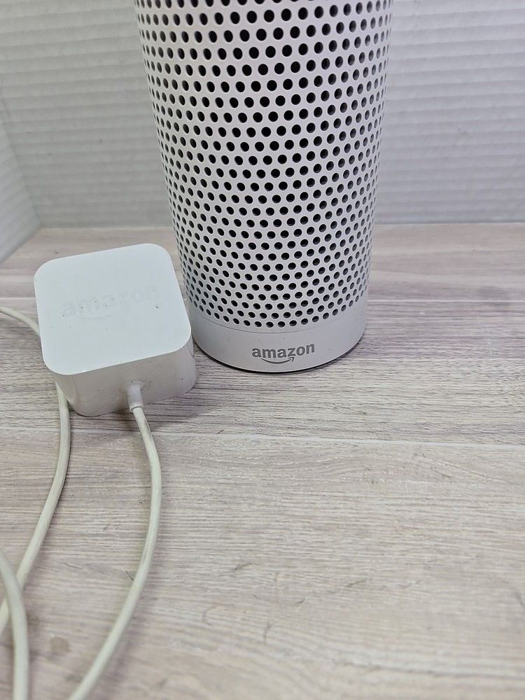 Amazon Echo Plus 1st Gen White Music Speaker Alexa