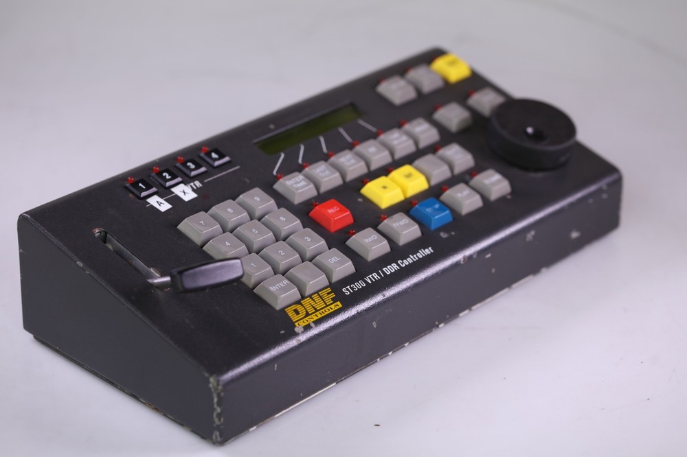 DNF Controls ST300 VTR/ DDR Controller No power supply