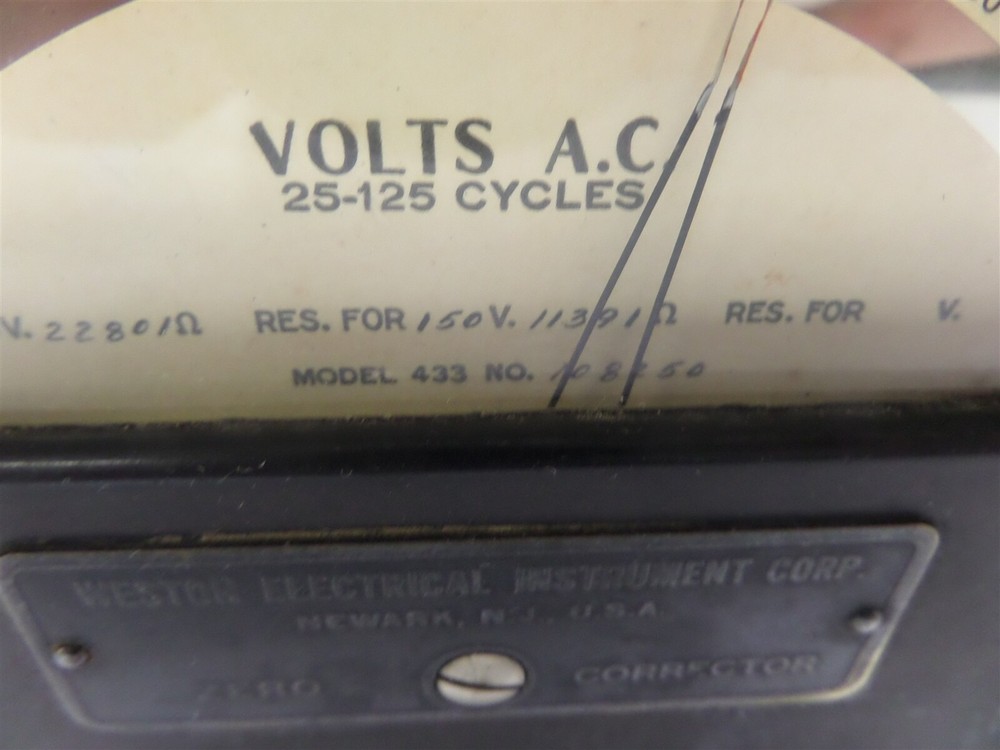 Vintage Weston AC Voltmeter Zero Corrector Meter Model 433 25-125 Cycles