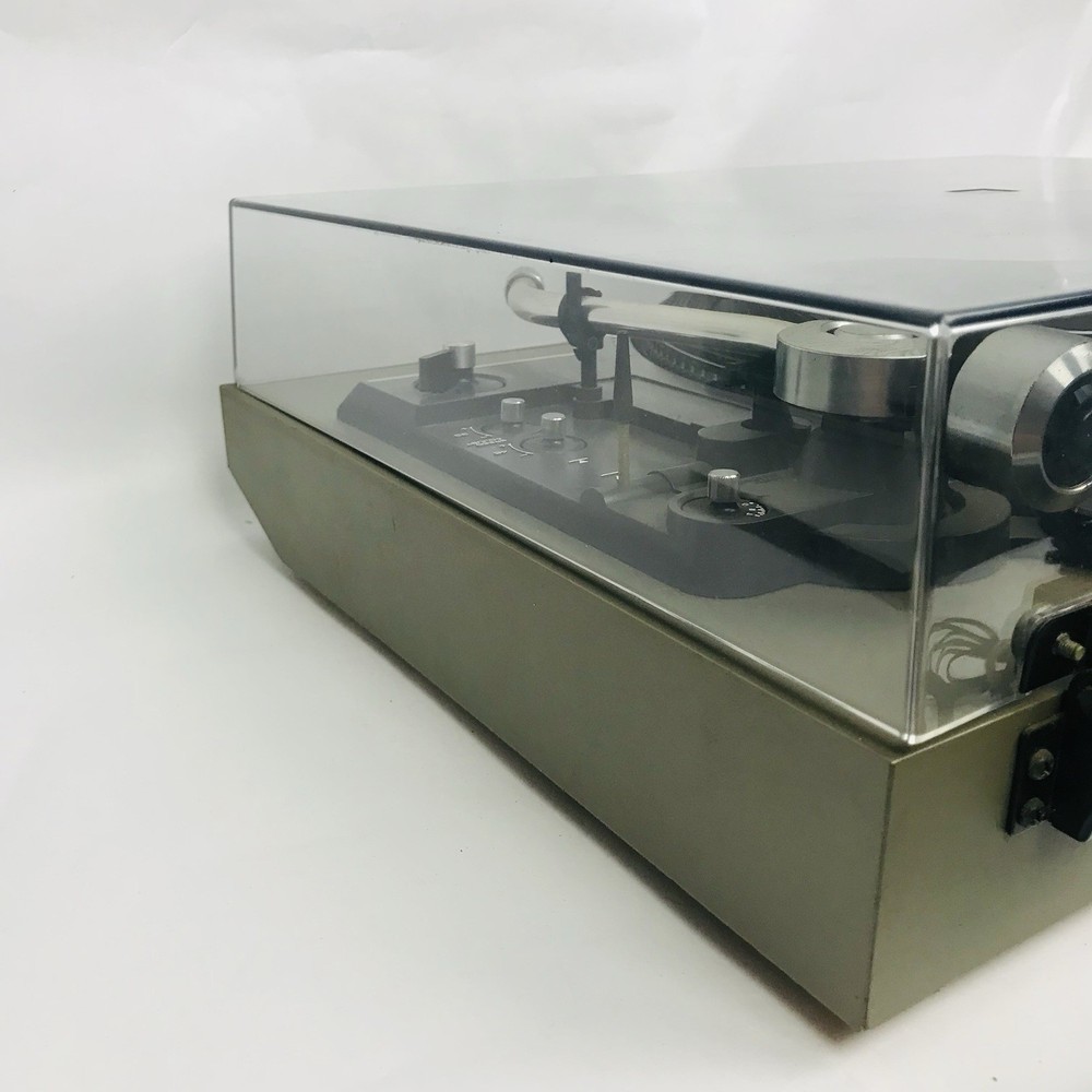 Technics Panasonic Frequency Generator SL-23 Turntable, Powers On, For Parts