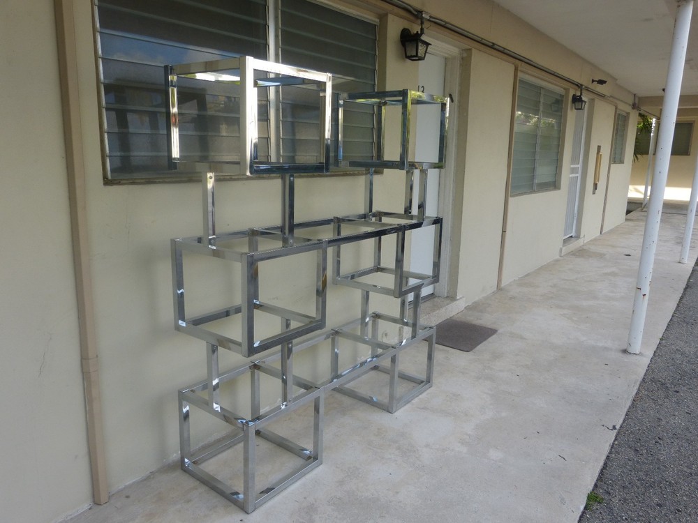 70'S MOD CONNECTED DOUBLE CHROME BOX TOWER ETAGERES