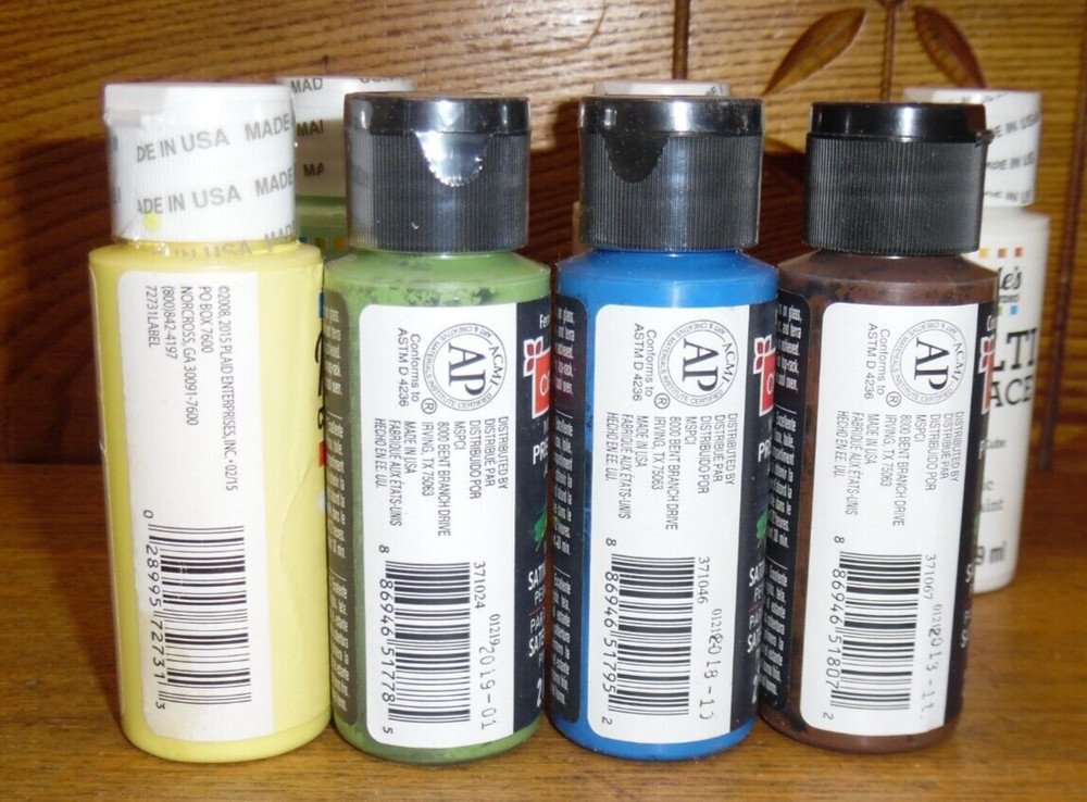 Assorted Craft Acrylic Paints - Craft Smark Nicoles