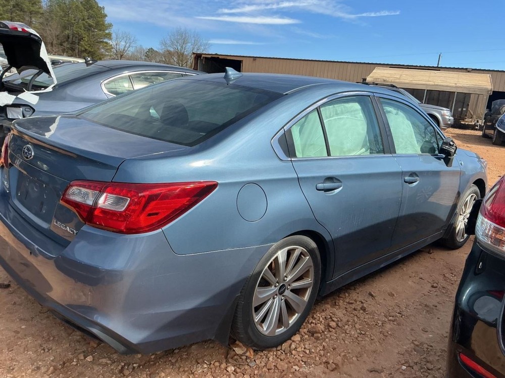 LEGACY 2018 Glove Box 4979045