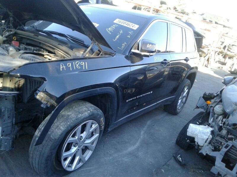 GRANDCHER 2022 Quarter Panel 120513