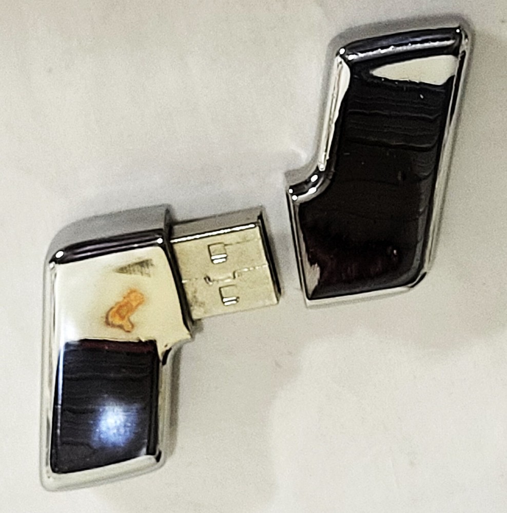 TAG Heuer Link 4GB USB Flash Drive Memory Storage Device