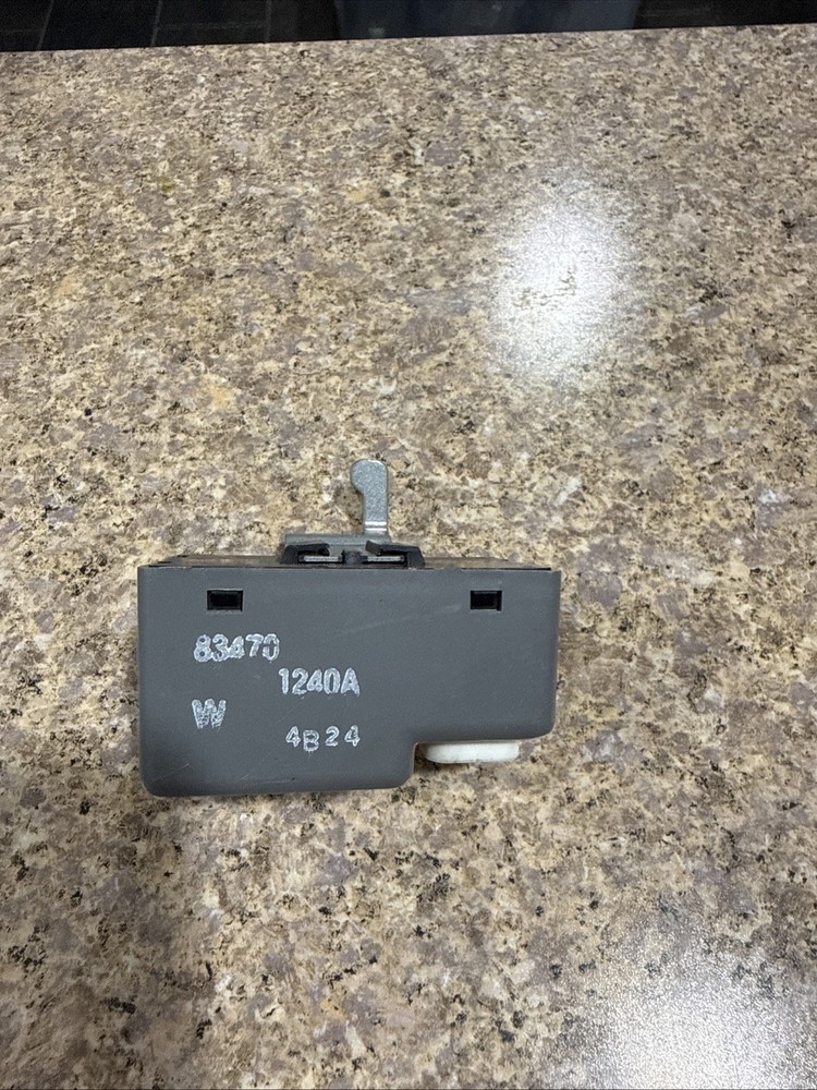 HINO CONTROL MODULE 83470 W 1240