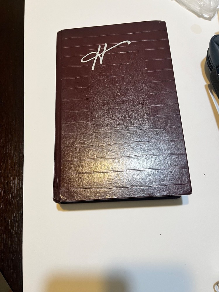 HARPER STUDY BIBLE NASB IN CASE, NEW AMERICAN STANDARD