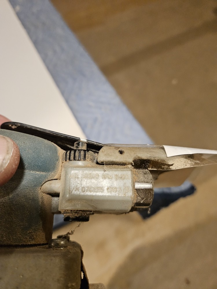 Dynabrade Air Sheet Sander 58509