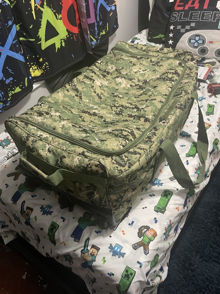 Military Travel Roller Bag