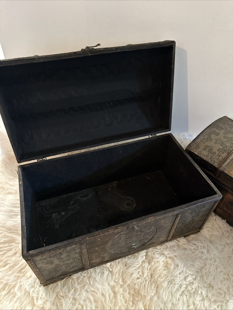 Set Of Two Nesting Treasure Chest Style Trunks