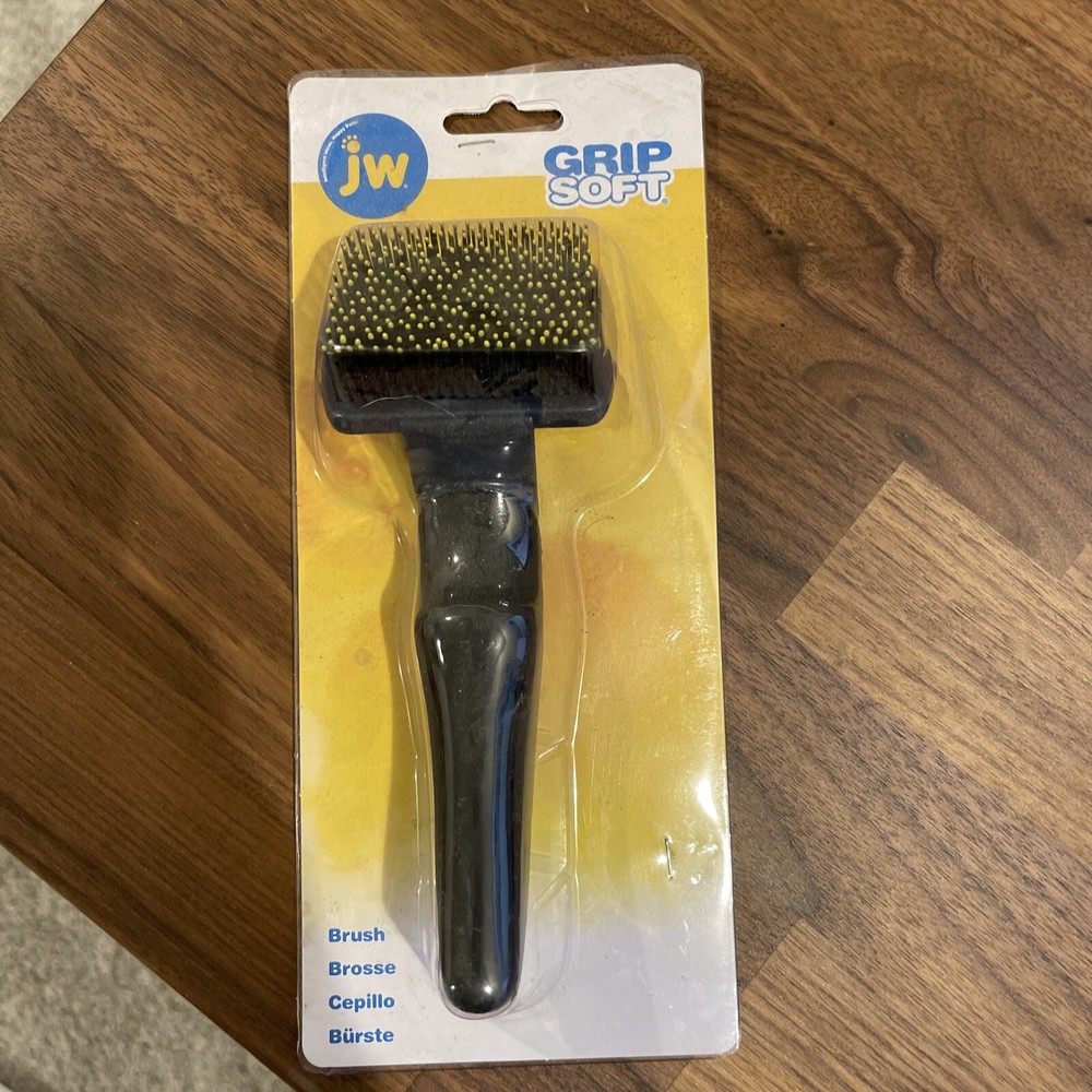 JW Pet Gripsoft Cat Brush