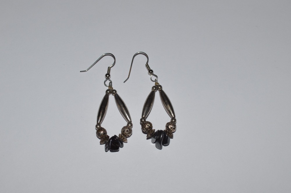ARTISAN STERLING SILVER AND HEMATITE DANGLE EARRINGS