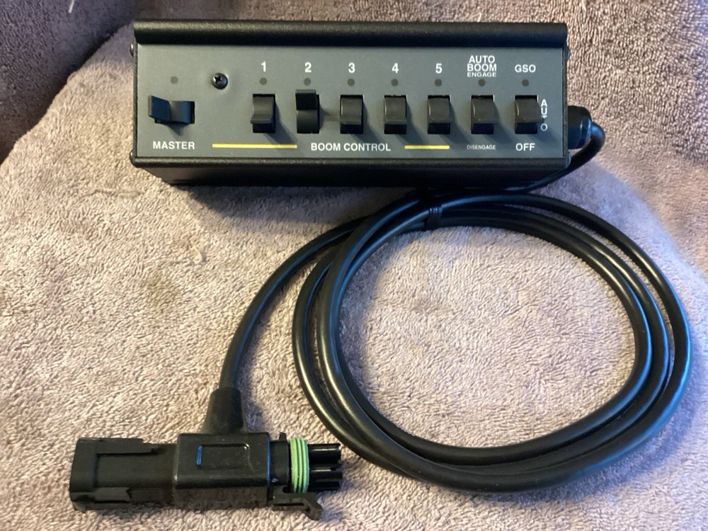 TeeJet / Legacy….78-30009…BOOM CONTROL SWITCHBOX….NEW🇺🇸