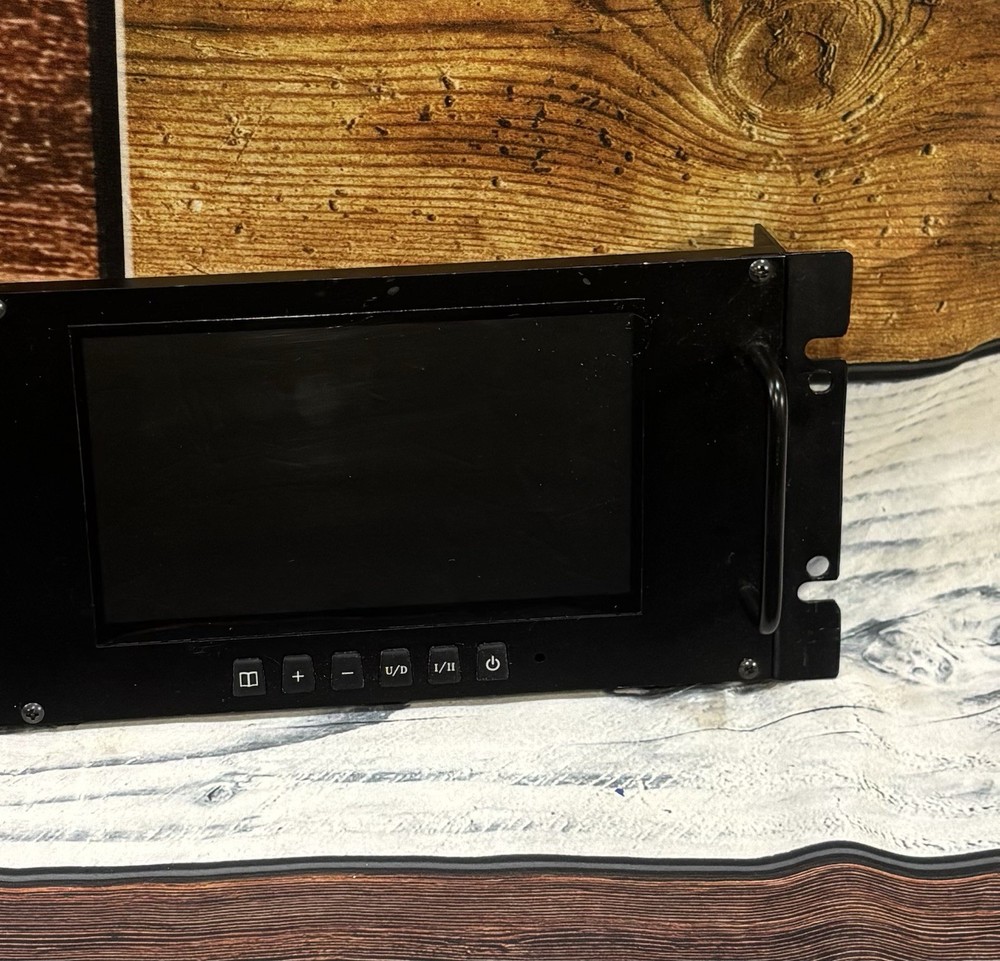 Defender Security 2 x 7" LCD Rack Mount Monitors