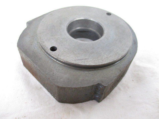 John Deere Adapter Fitting For 844/990 (R69074)
