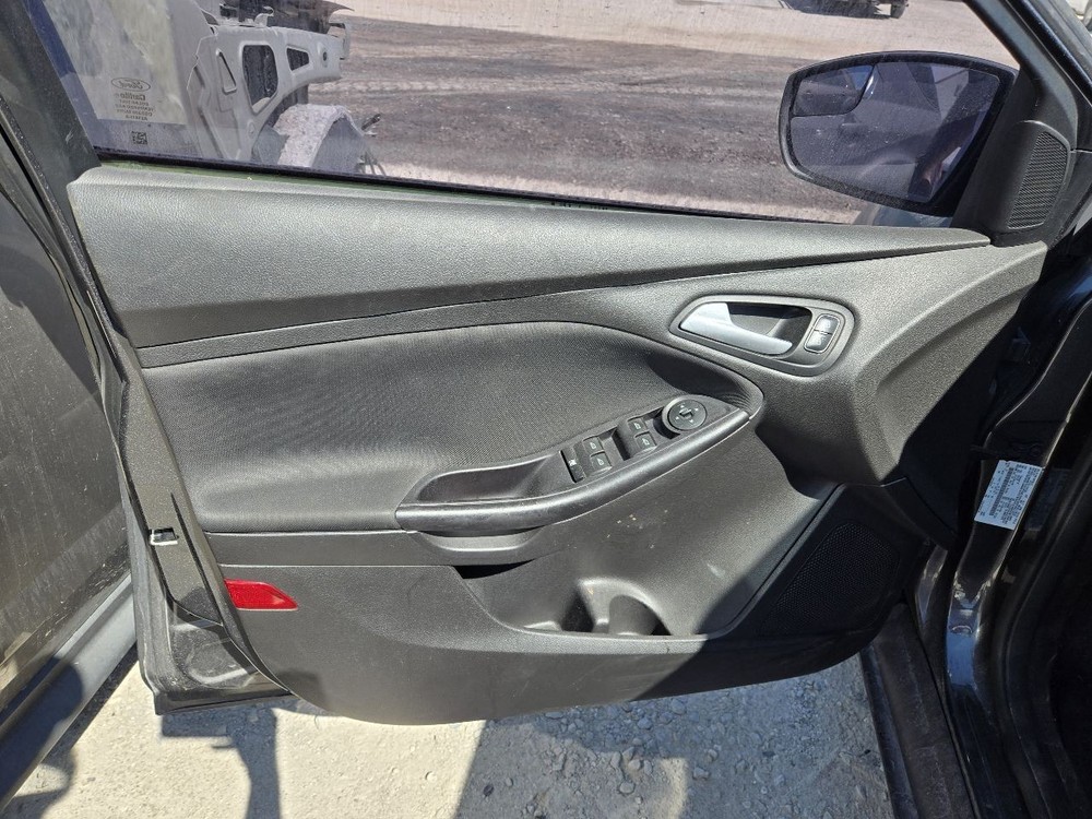 2015-2018 Ford Focus Front 4.2" Display Screen