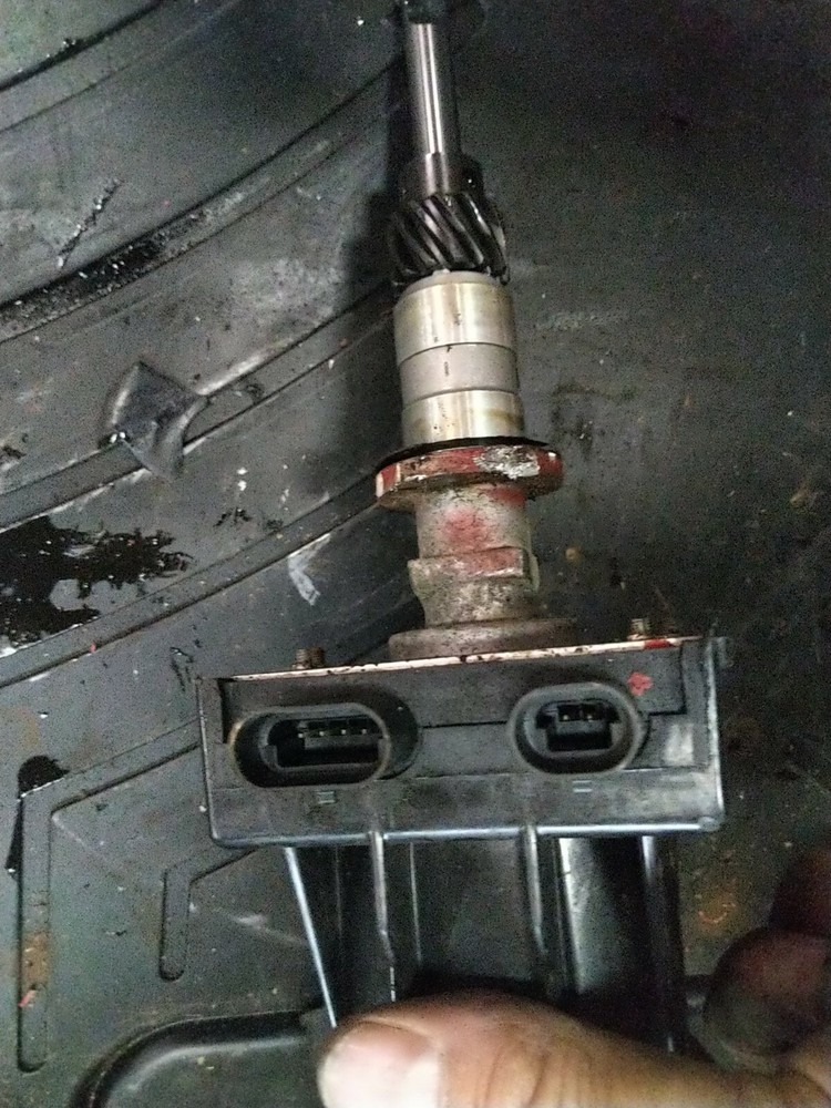 2004 Volvo Penta SX 3.0L Electronic Ignition Distributor