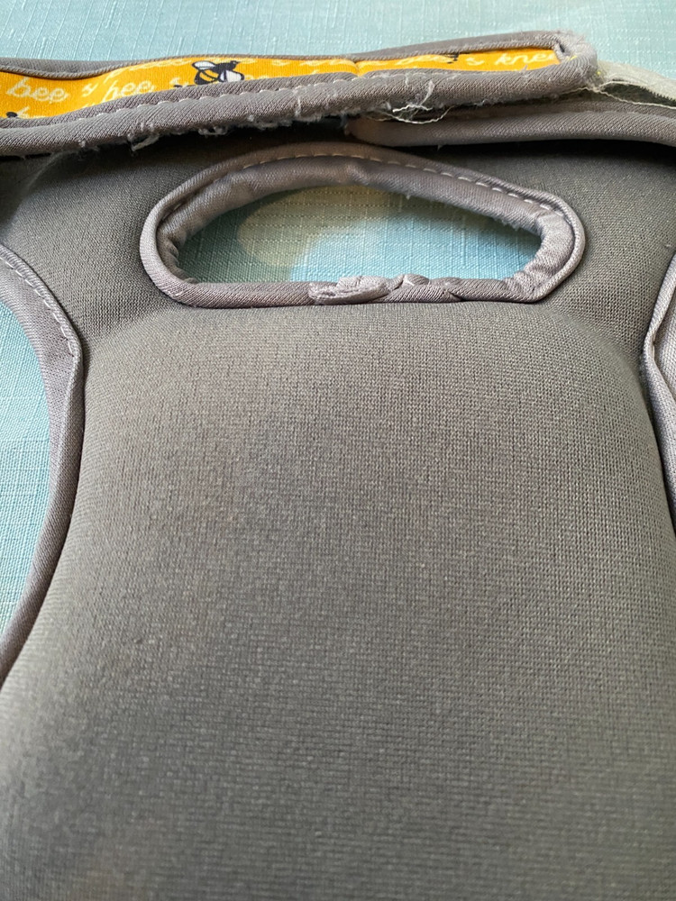 Bee's Knees Cleaning Knee Pads