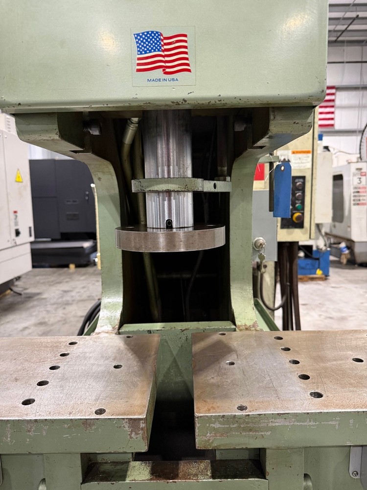 PIRANHA SEPP-65 65 TON Single End Punch Press Ironworker #8174