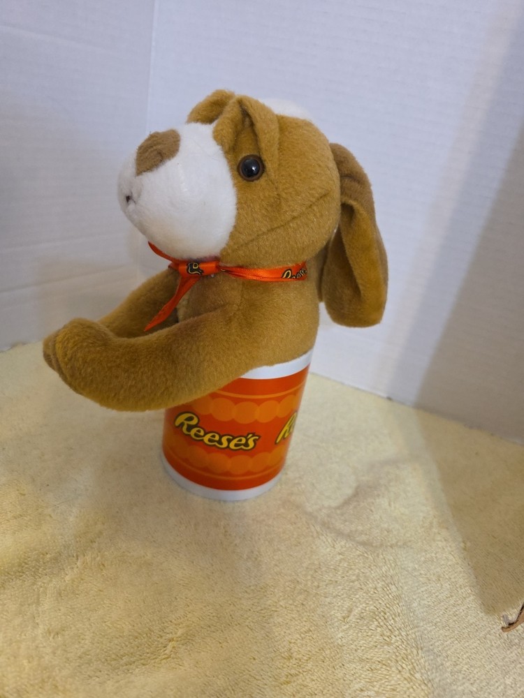 Reeses Pieces Coffee Cup With Plush Brown Dog