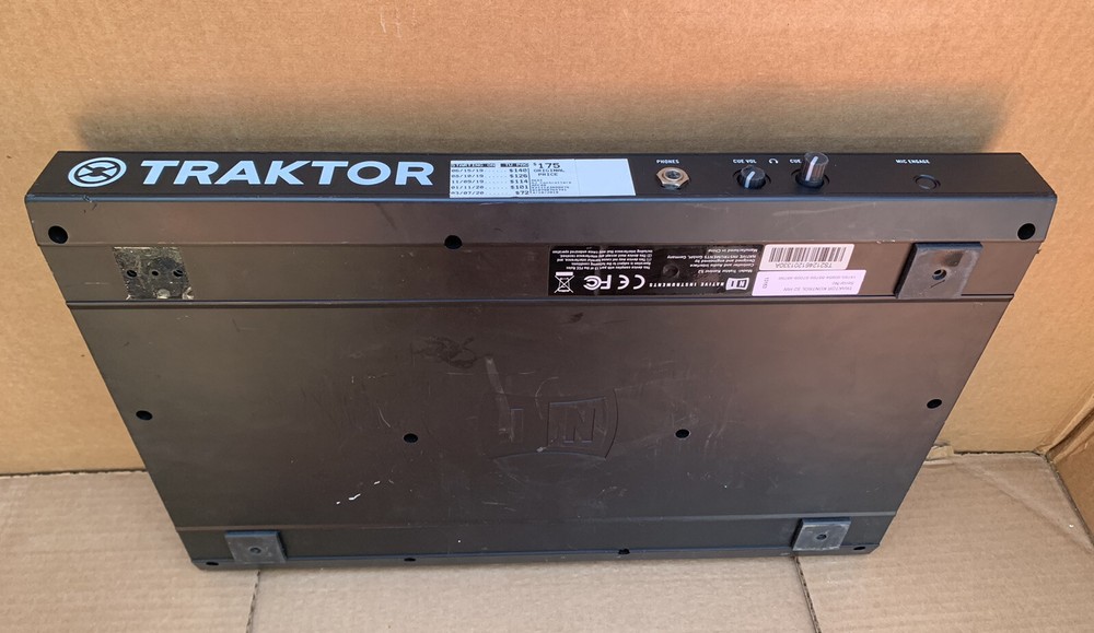 AS IS!! Native Instruments Traktor Kontrol S2 MK1 DJ Controller