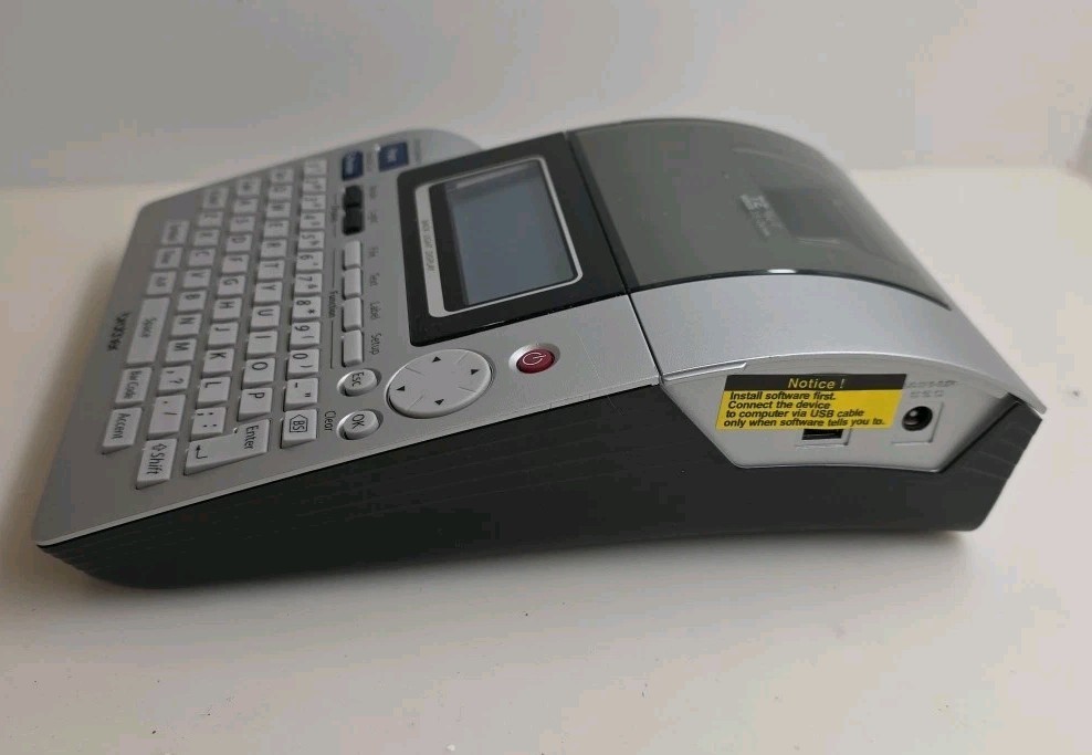 Brother P-Touch PT-2700 Professional Electronic Thermal Labeling System TESTED