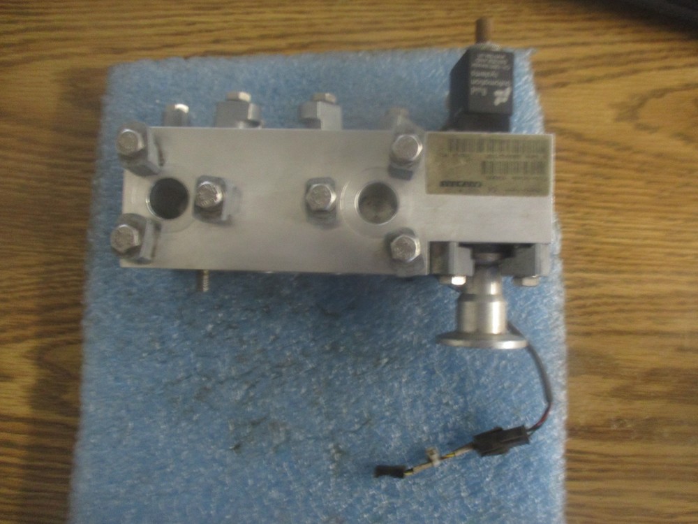 Alcatel Model: 104950 / A460343 Molecular Drag Pump Accessory