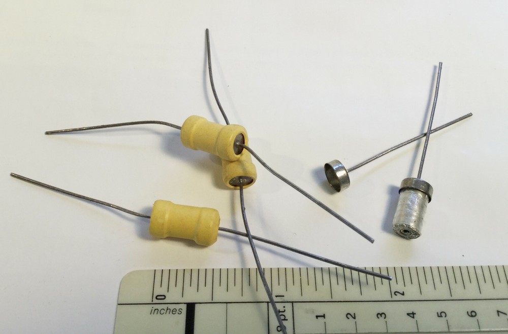 20 NOS .047 mdf Capacitors