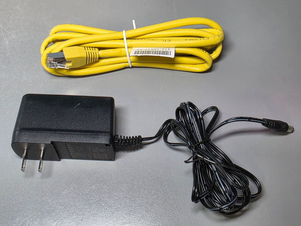 Netgear Nighthawk Mid-High Split Cable Modem CM3000-100NAR Preowned