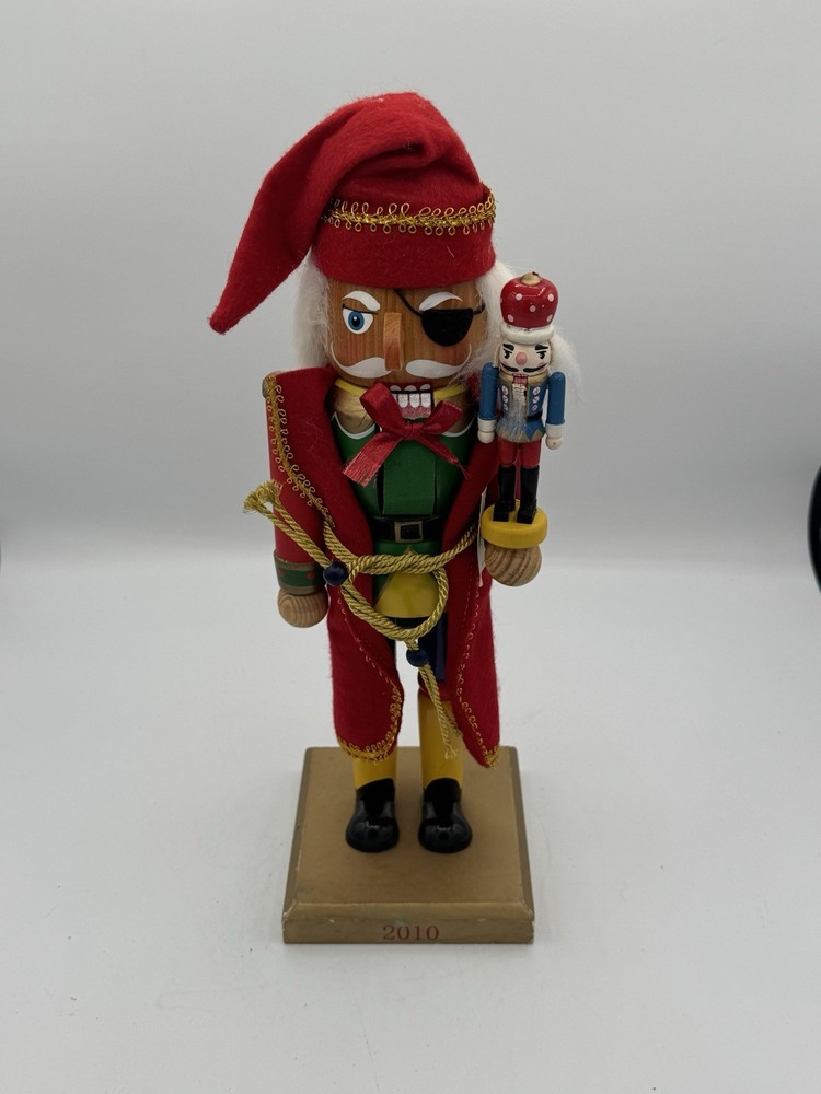 Limited Edition Nitcracker Collection 24063/29049