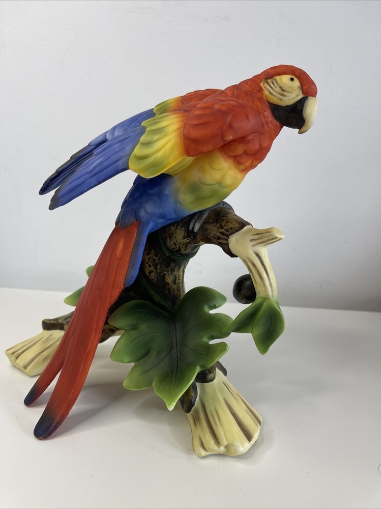 RED SCARLET MACAW PARROT FIGURINE ON TREE BRANCH