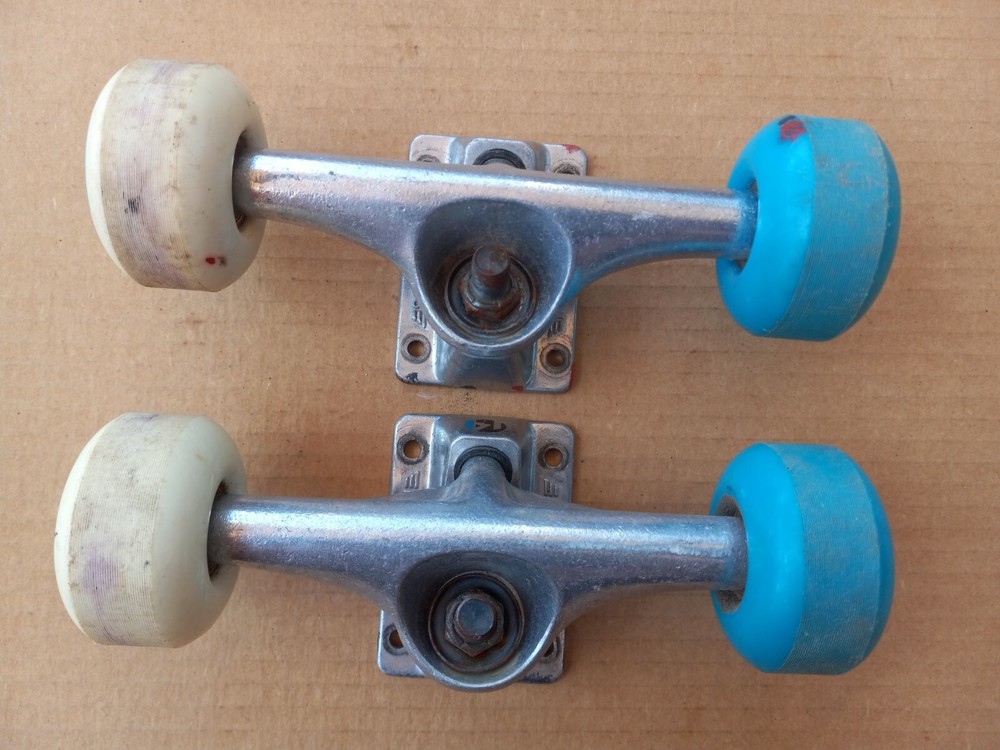 Kryptonics 54mm Skateboard Wheels and Trucks