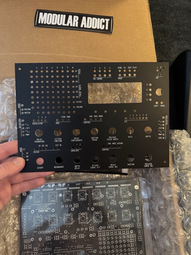 MB-6582 DIY Analog SID Synthesizer Kit/Lot Includes SID chips, PCBs, And Case +