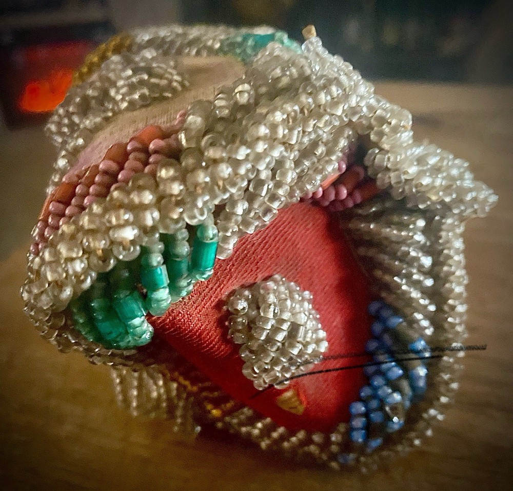 ANTIQUE Native American BEADED POUCH