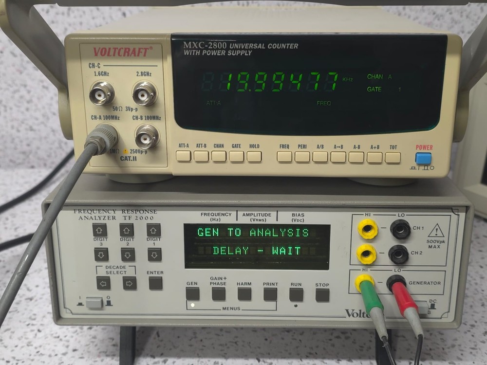 Voltech TF 2000 - Frequency Response Analyzer TF 2000