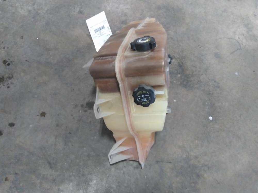 For 2014 FREIGHTLINER CASCADIA 125 RADIATOR OVERFLOW TANK ,  MD