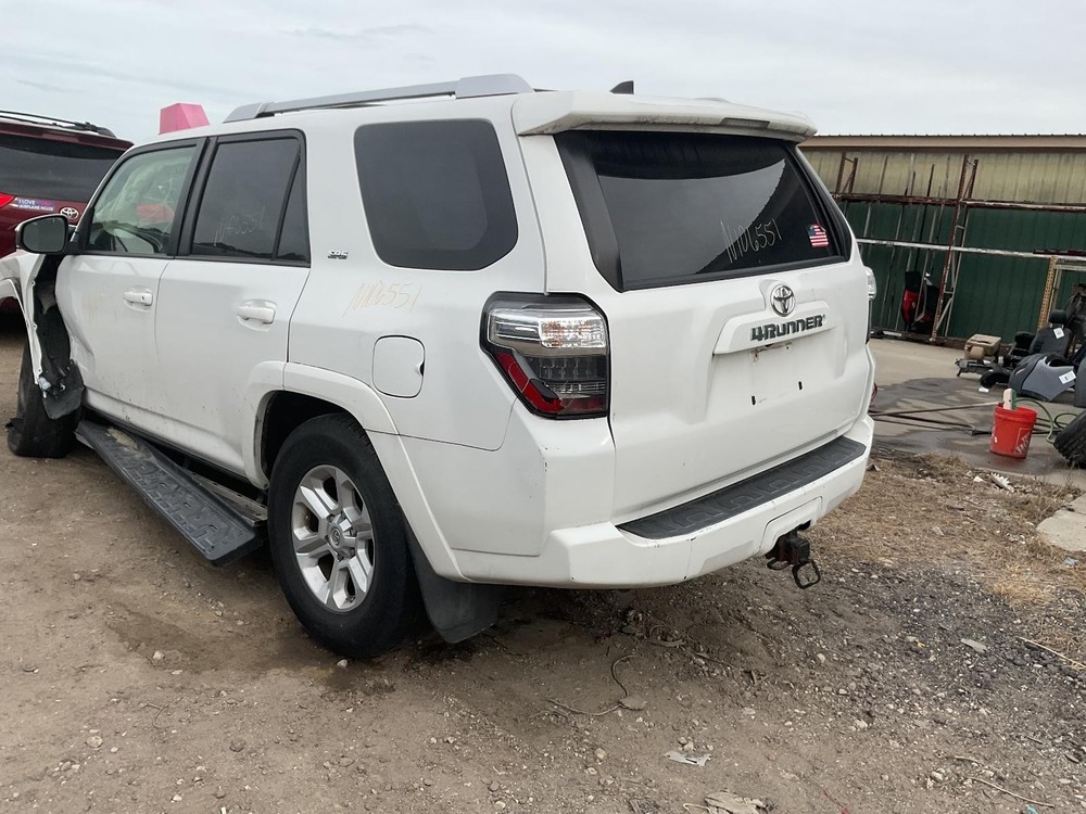 Used Headrest fits: 2016 Toyota 4 runner Grade A