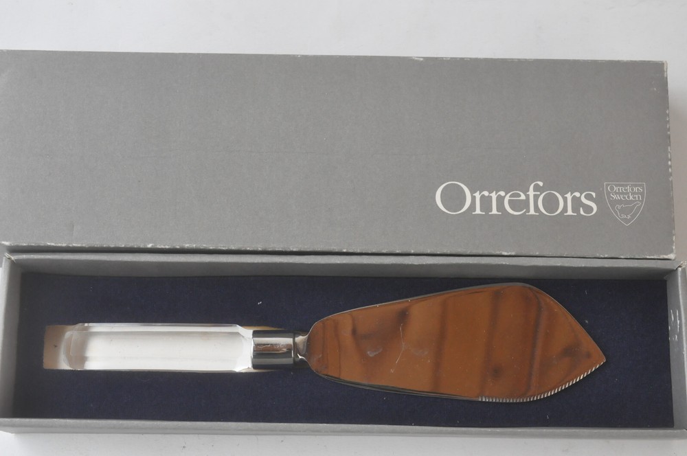 Orrefors ~ Cake Knife and Server ~ Vintage ~ Glass / Crystal Handle