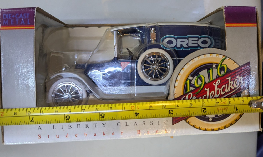 1916 Studebaker Oreo Model 1:25 Scale