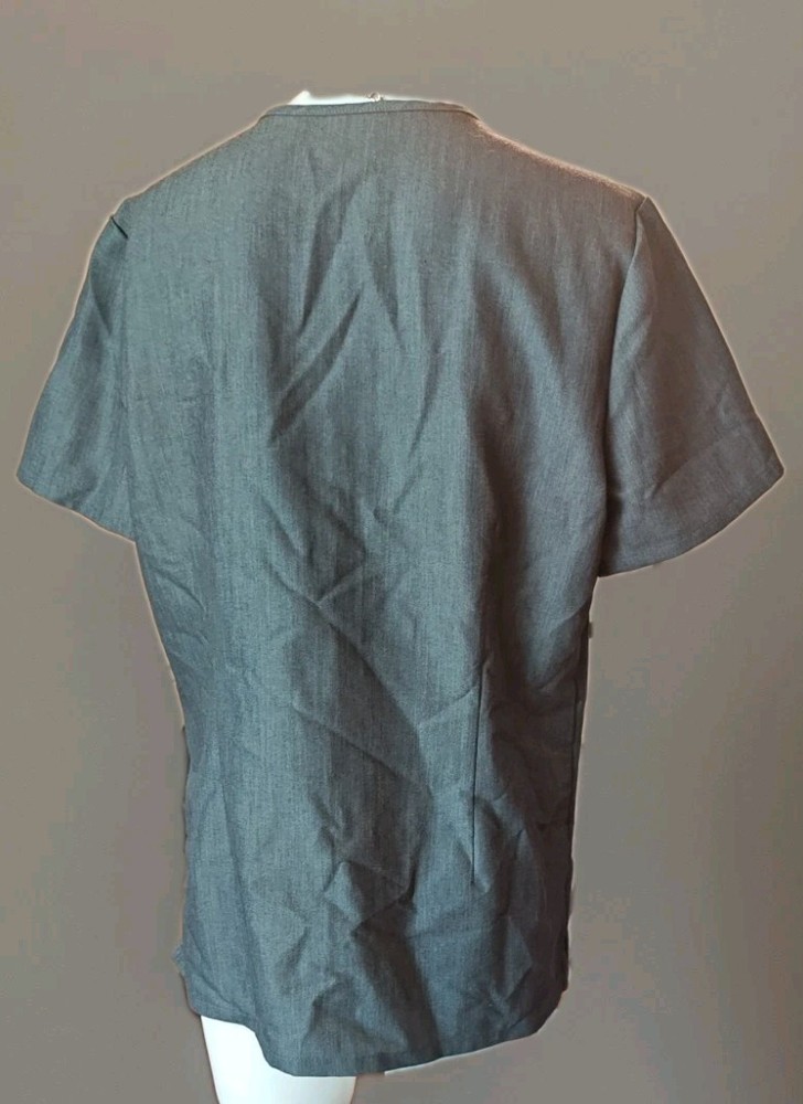 FIGS Woman's Sz Small Technical Graphite Gray One Pocket Scrub Top