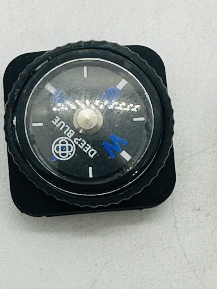 COMPASS AND THERMOMETER FITS ANY 22MM STRAP- NEW‼️