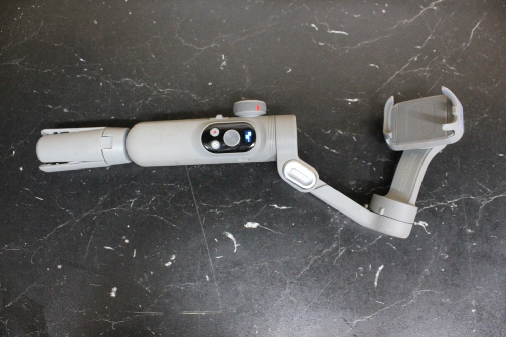 AOCHUAN Smart x Pro Gimbal Stabilizer