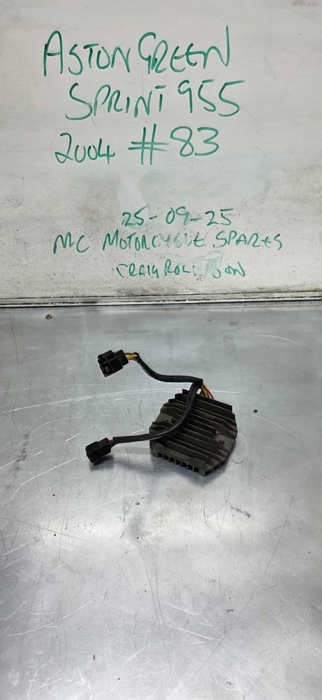 triumph Sprint St gen2 regulator Rectifier