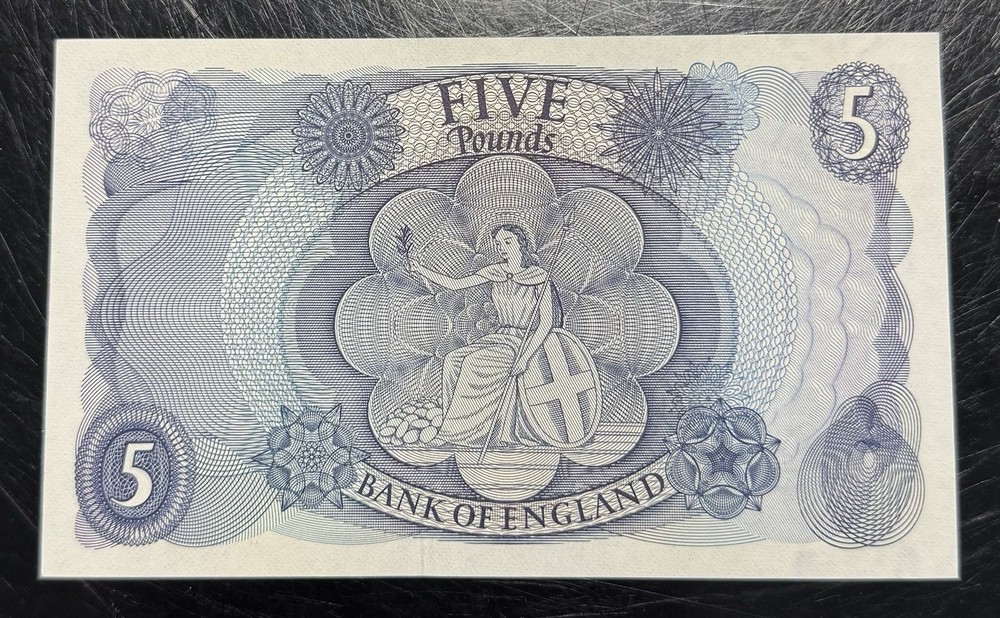 Old Five £5 Pound Note Uncirculated
