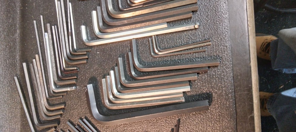 ASSORTED ALLEN WRENCHES 112 PCS. 2 LBS.