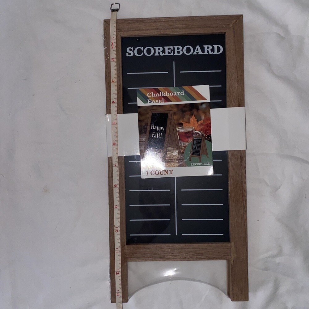 CHALKBOARD SCOREBOARD EASEL