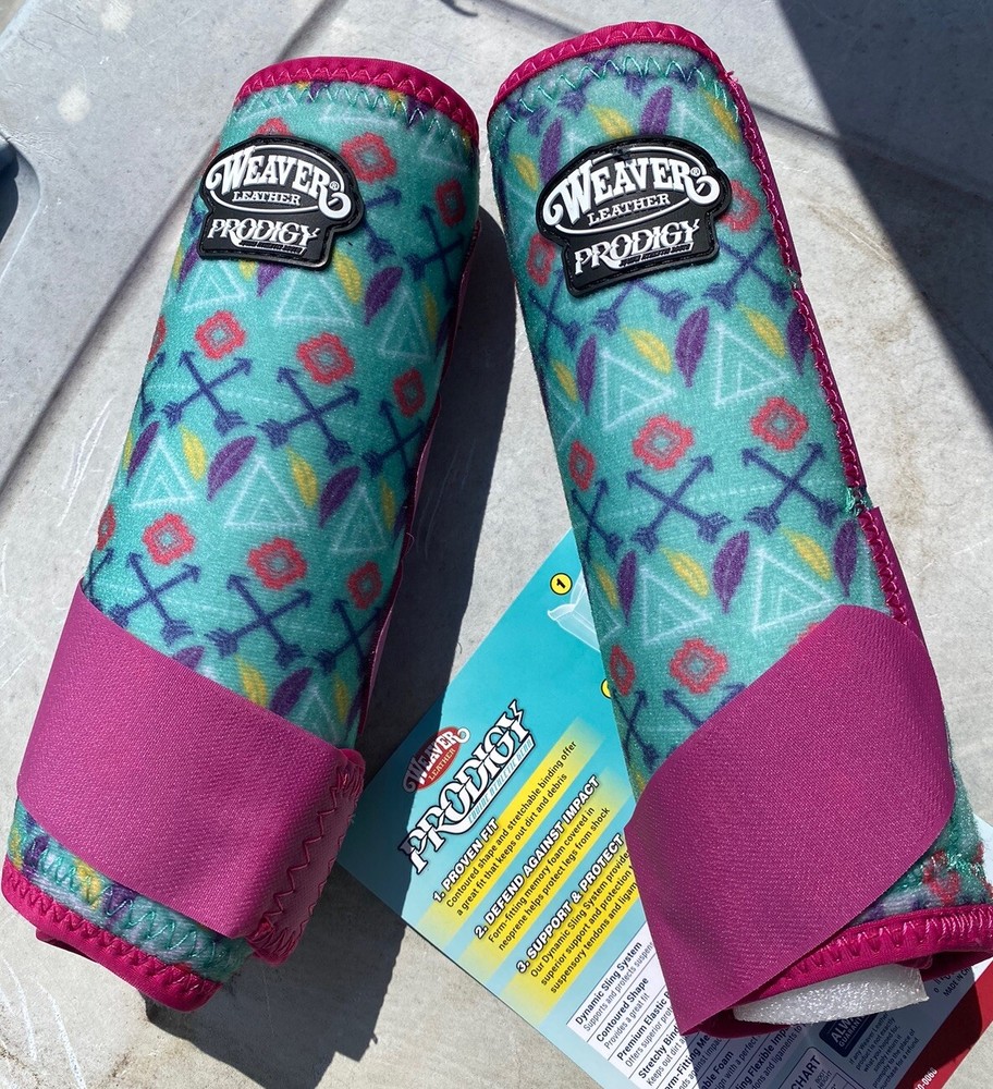 Weaver Tribal pattern Prodigy sport boots front pair